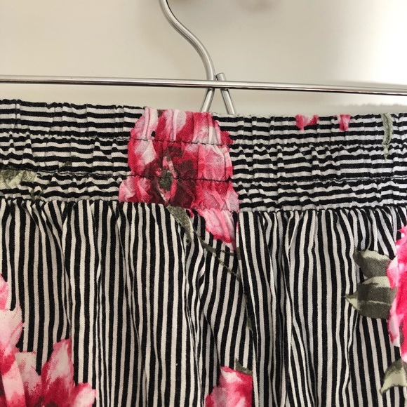 Flowy pants - Picture 3 of 7